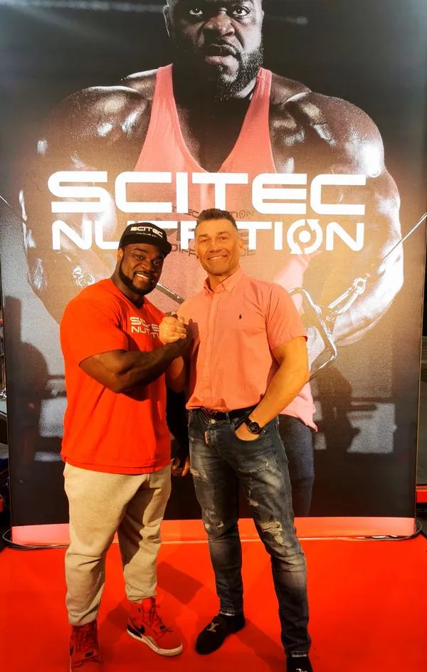 Krzysztof Dragon z Brandonem Currym, zwycięzcą Mr. Olympia 2019
